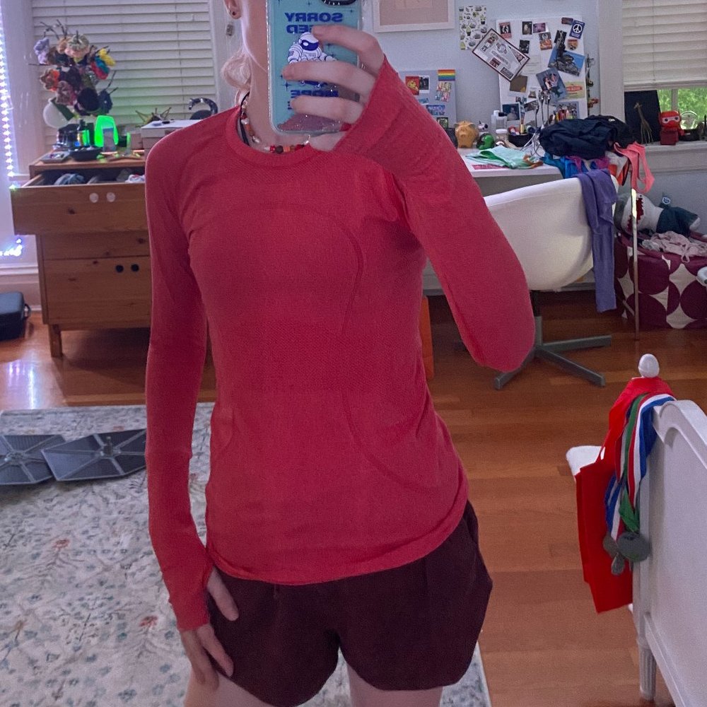 Red/Pink Long Sleeved Lululemon Shirt